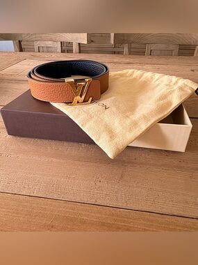 Louis Vuitton Calfskin LV Initiales Reversible Belt